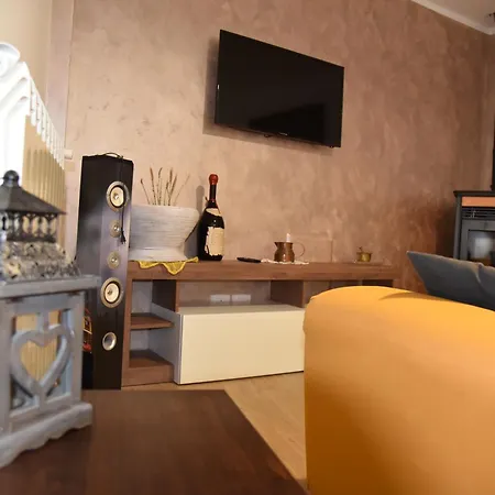Casa Giovanna Tatil Evi